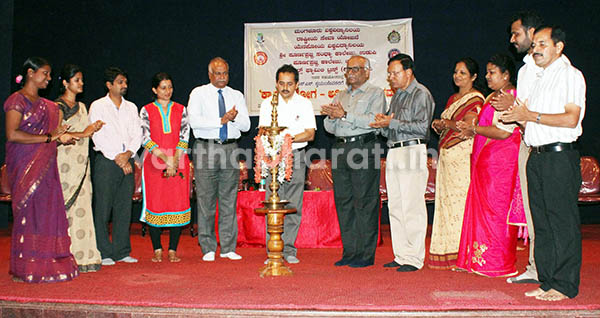 ಪ್ರತಿಯೊಬ್ಬರು ಆರೋಗ್ಯದ ಶಿಕ್ಷಕರಾಗಲಿ: ಡಾ.ಚಂದ್ರಶೇಖರ್